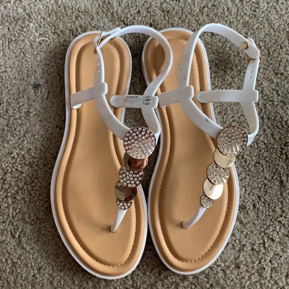 Ardene White T-Strap Sandals - Picture 1 of 3